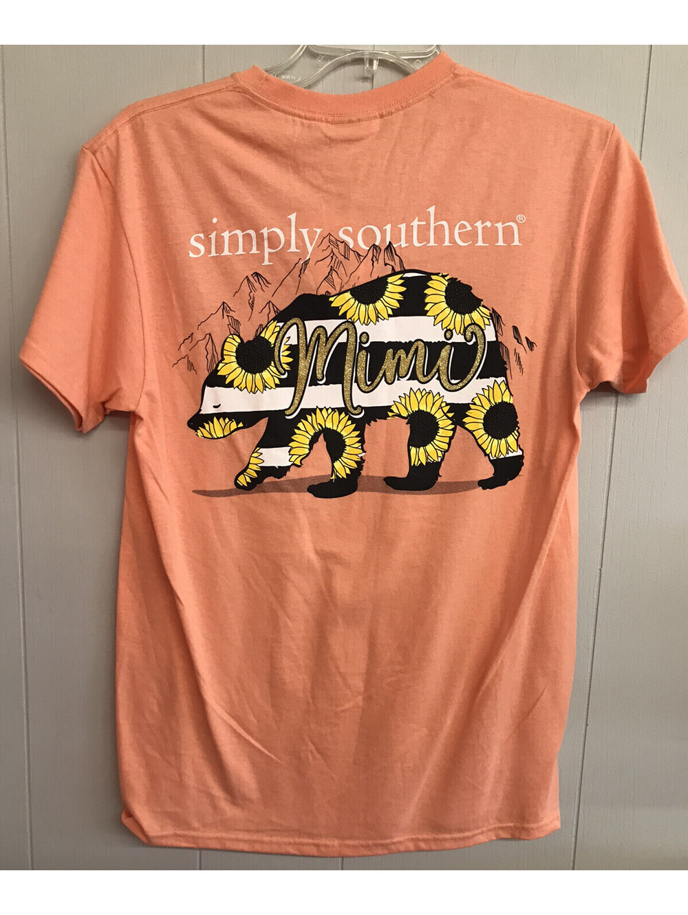 Simply Southern T-shirt. Peach. Mama Bear With Sunflower & Mimi. Size S. NWT